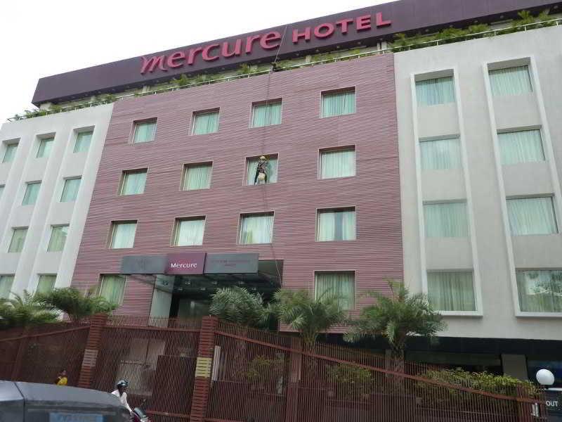 Hotel Royalton Hyderabad Abids Exterior foto
