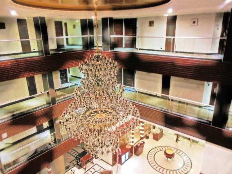 Hotel Royalton Hyderabad Abids Exterior foto